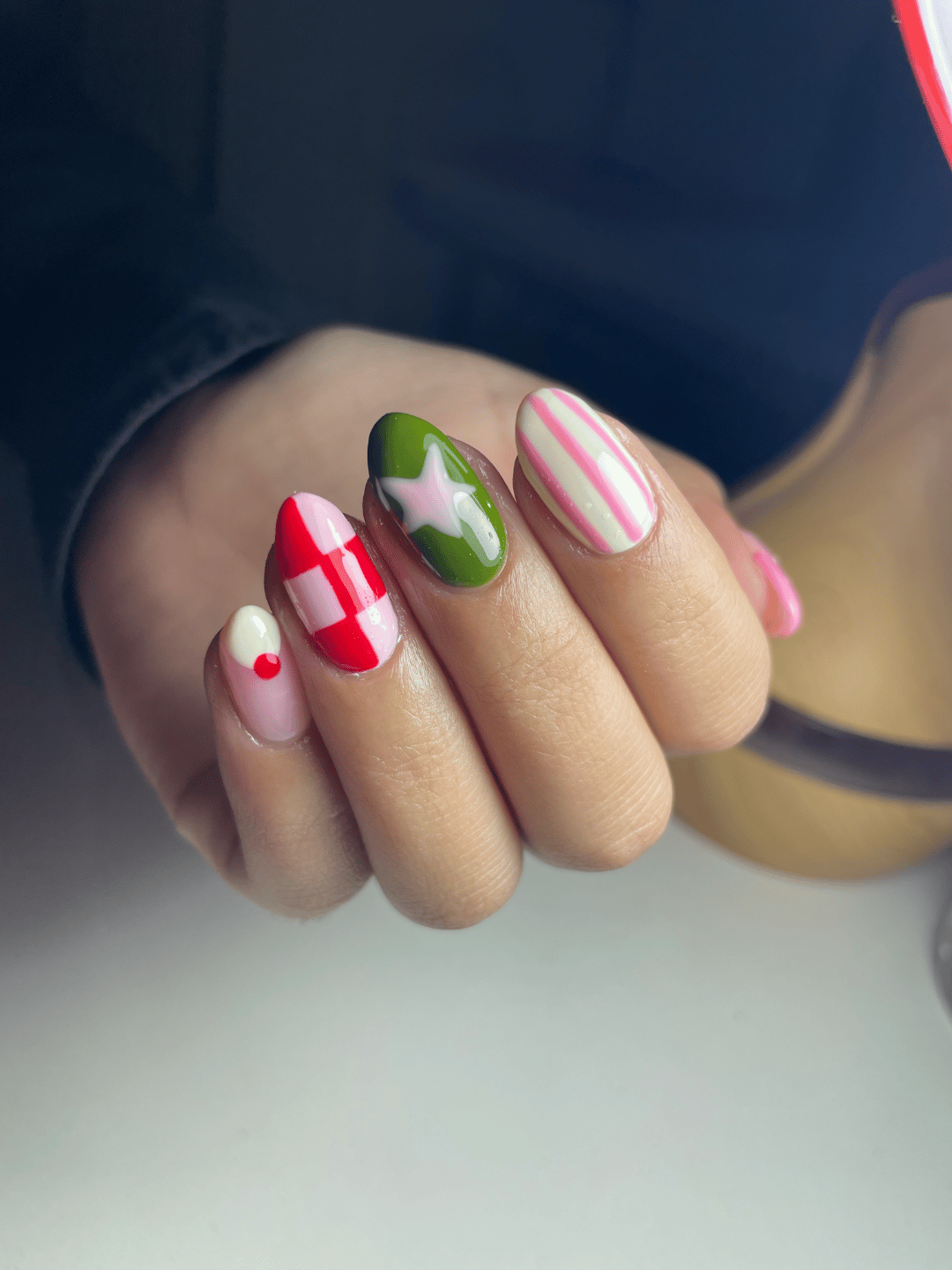 Portada de Nails By Zaira Oviedo
