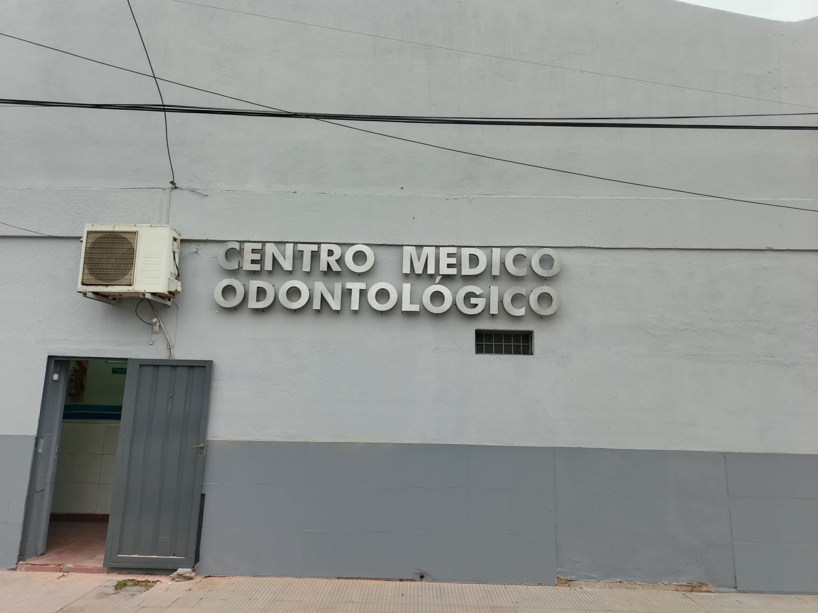 Portada de Centro Médicoodontologico